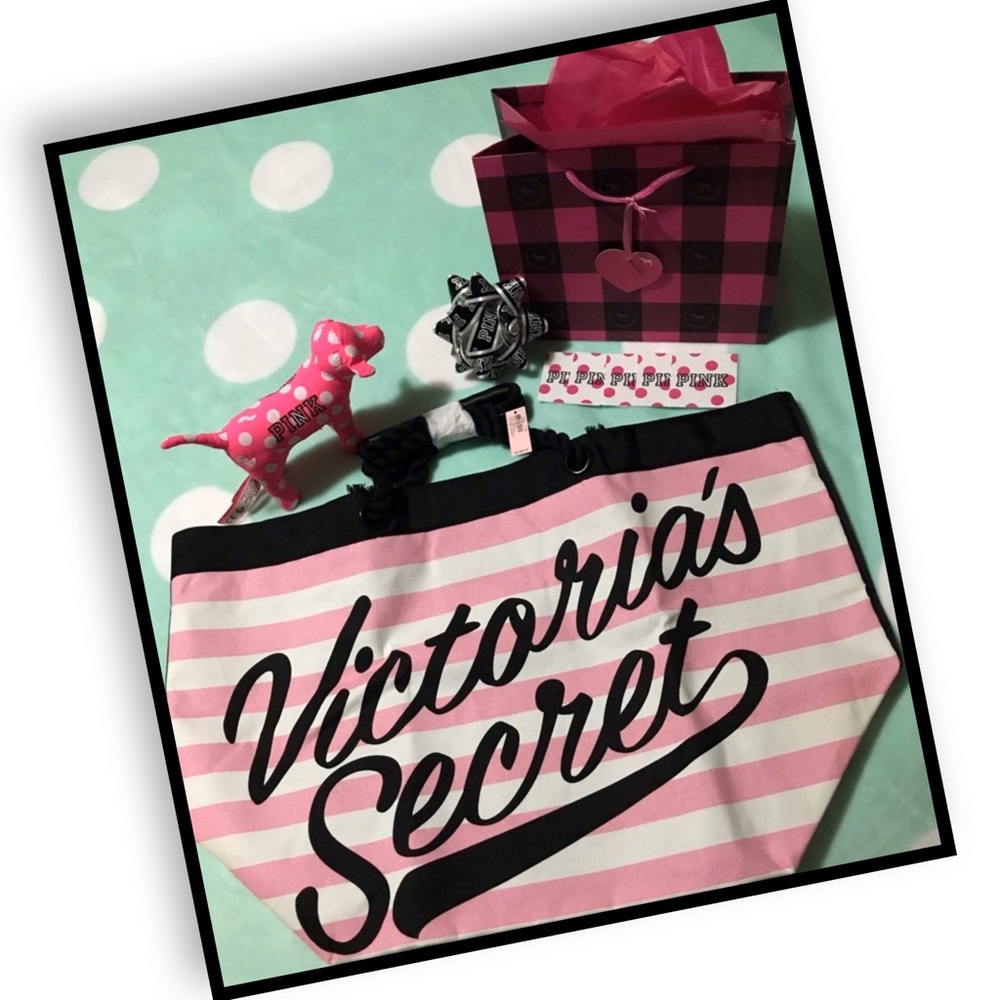 💕NWT Victoria’s Secret tote & flip flops💕